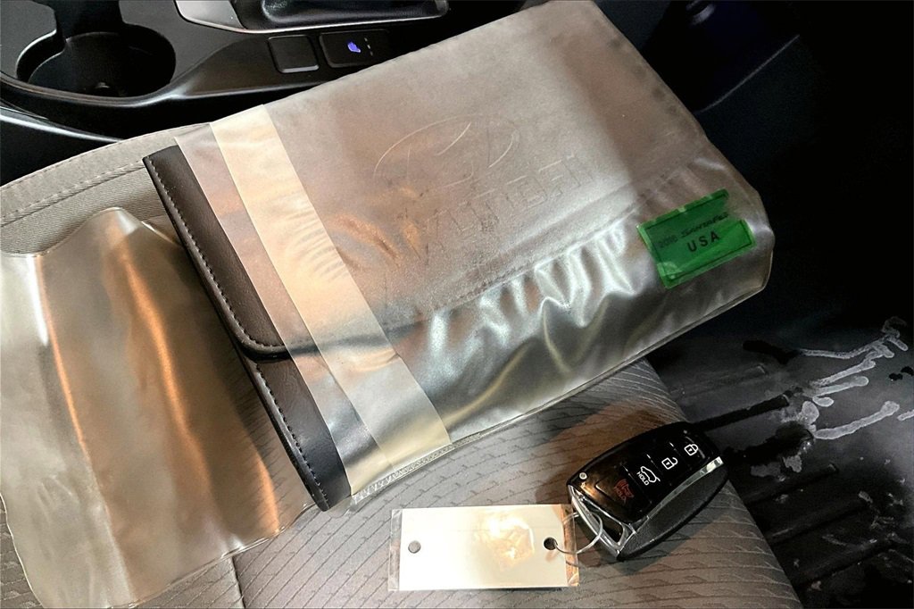 Used 2018 Hyundai Santa Fe Sport w/ 2.4L Value Package 02 image 33