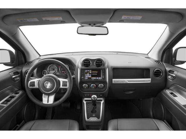 Used 2015 Jeep Compass Latitude image 5