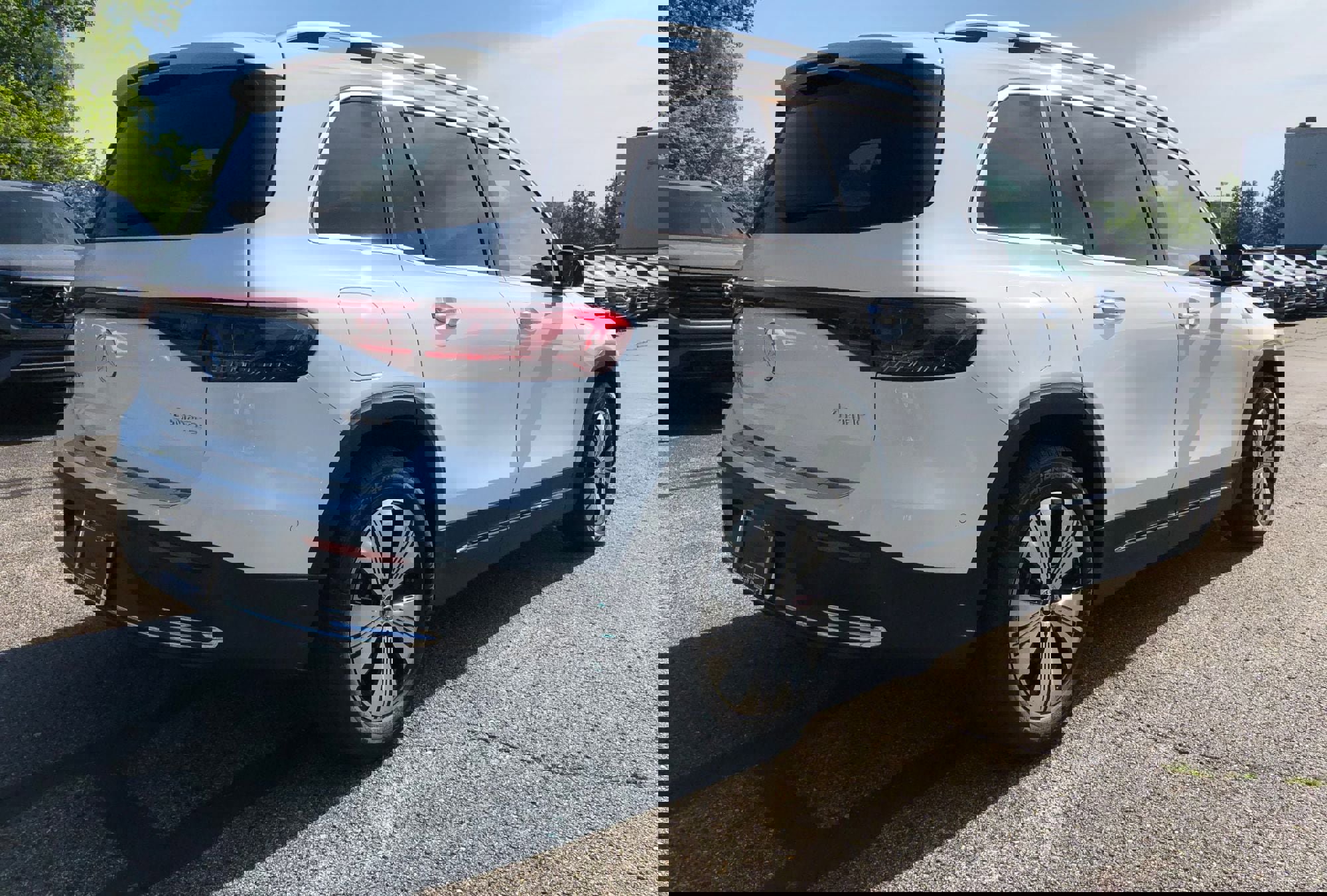 New 2022 Mercedes-Benz EQB 300 4MATIC image 6