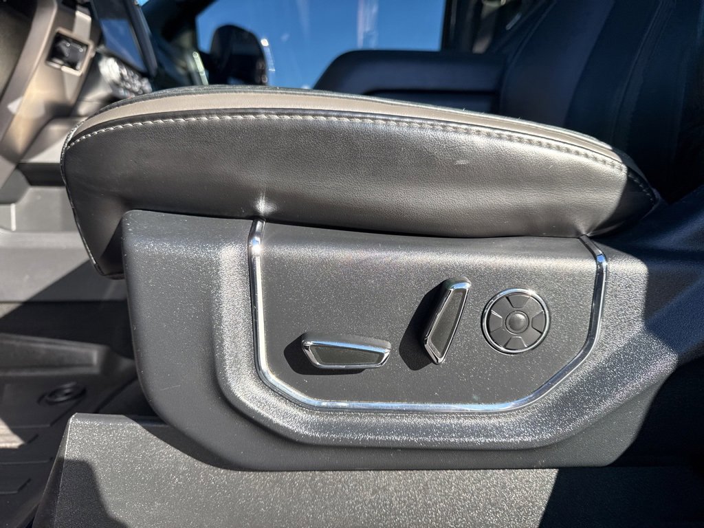 Used 2017 Ford F350 Platinum w/ Platinum Ultimate Package image 19