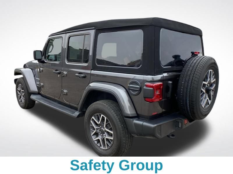 Used 2024 Jeep Wrangler Unlimited Sahara w/ Safety Group AWD/4WD image 3