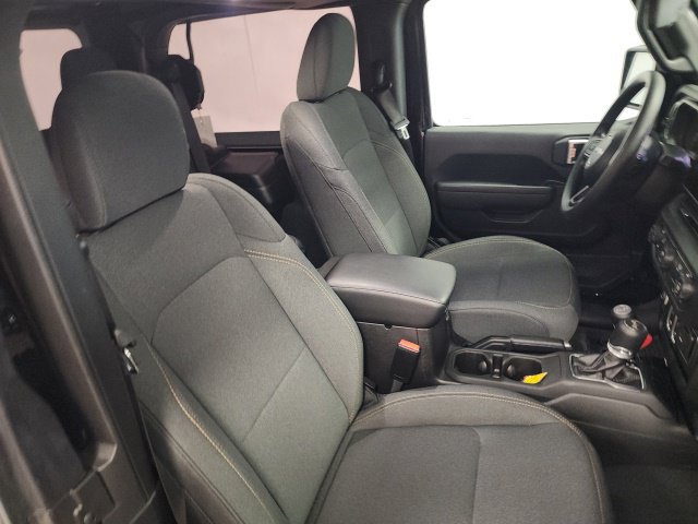 Used 2026 Jeep Wrangler Sport AWD/4WD image 20