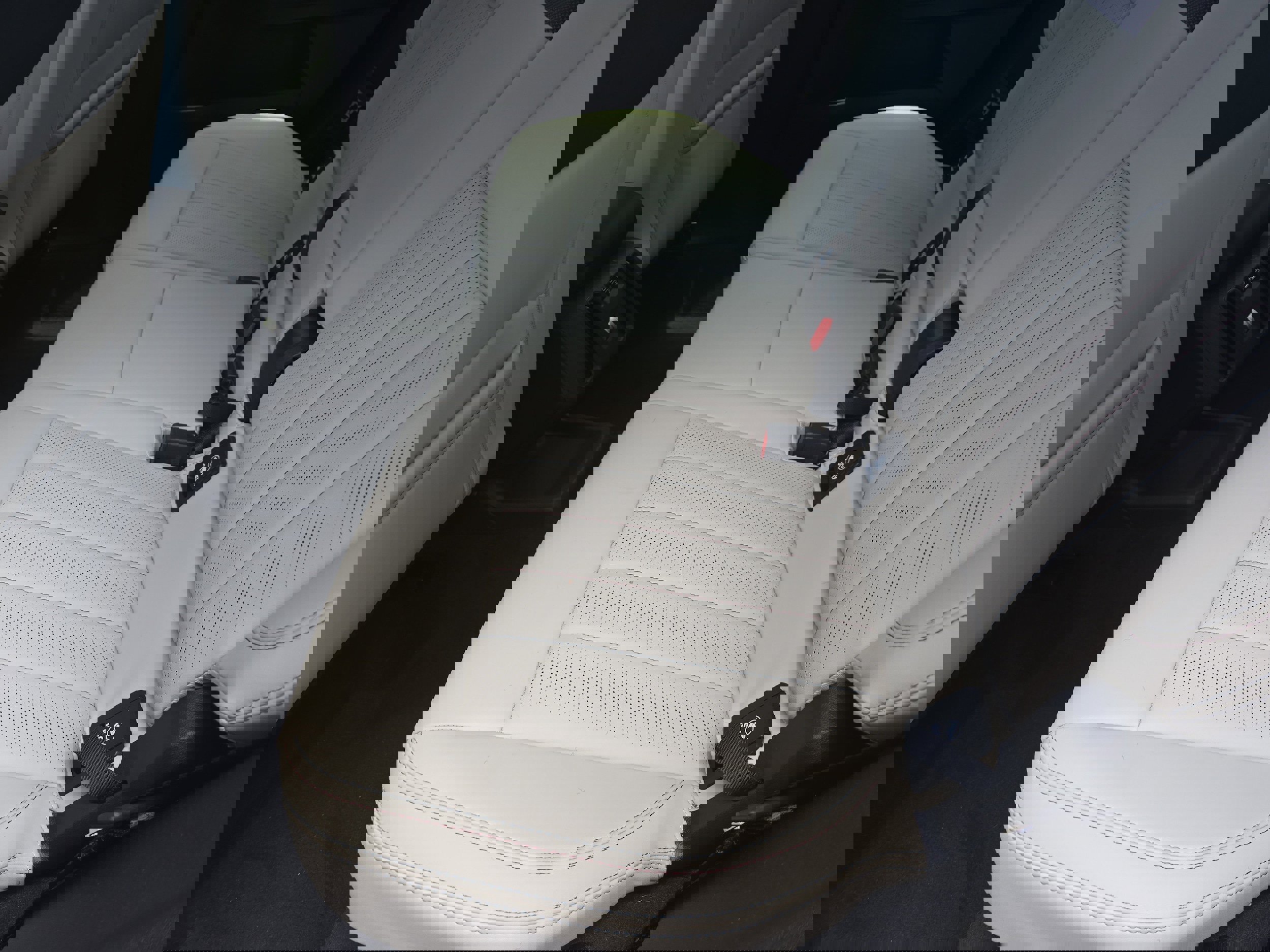 Used 2025 MINI Cooper Countryman S w/ Comfort Package Max image 15