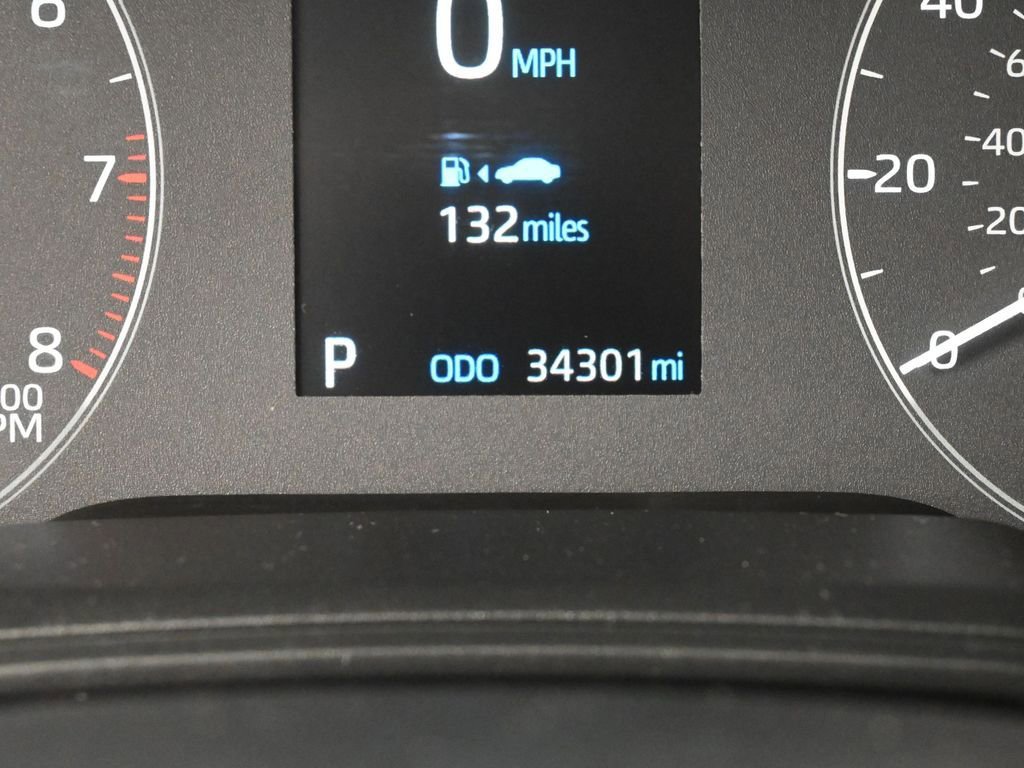 Used 2023 Toyota Corolla LE image 24