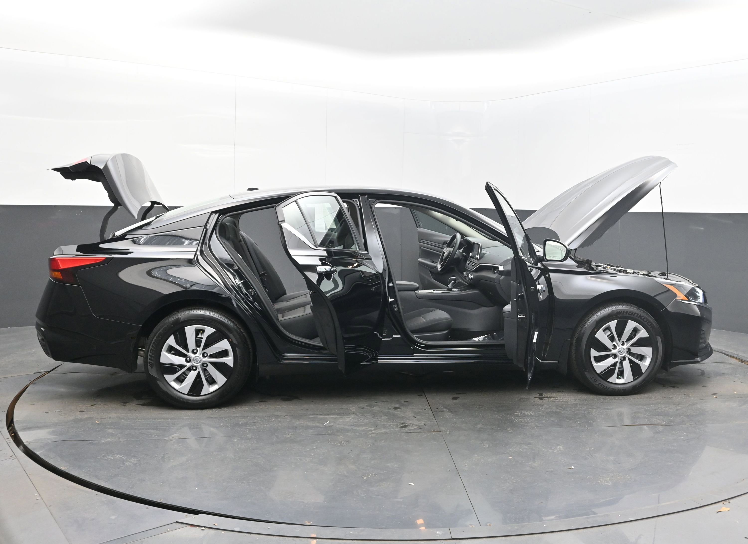 Certified 2025 Nissan Altima 2.5 S image 44