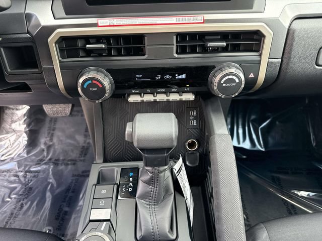 Used 2026 Toyota Tacoma SR5 AWD/4WD image 29