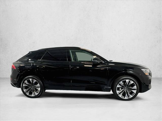 Used 2025 Audi Q8 Premium Plus w/ Premium Plus Package AWD/4WD image 4