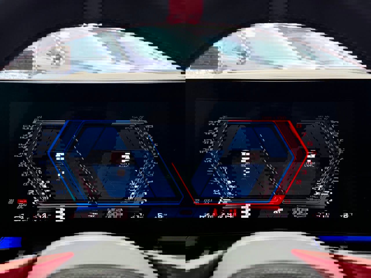 Used 2026 BMW M5 w/ Carbon Package image 22