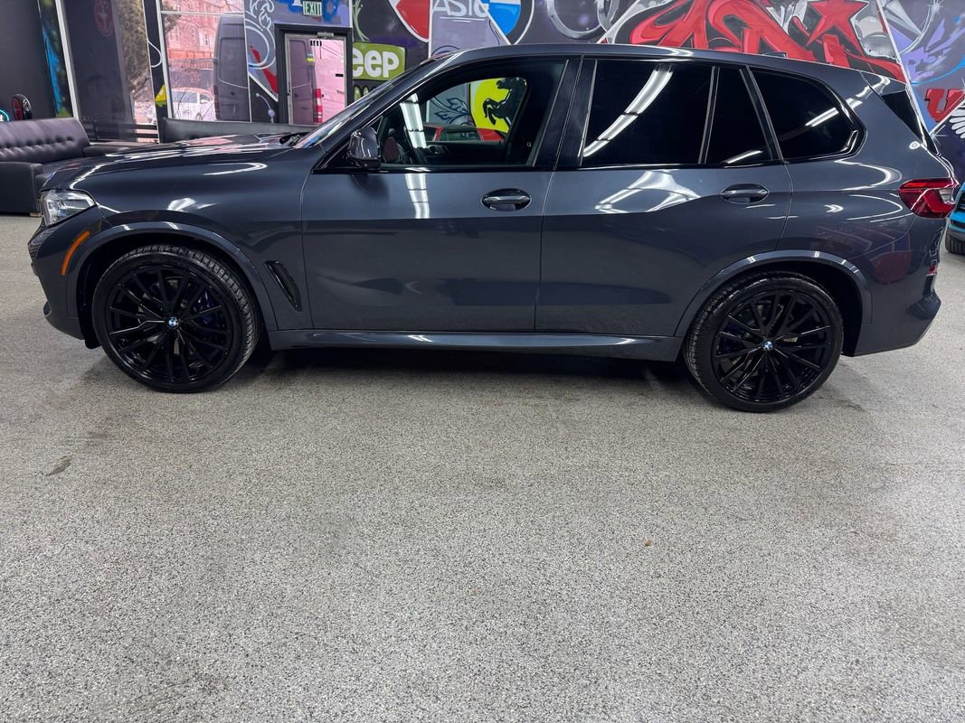 Used 2020 BMW X5 M50i w/ Executive Package AWD/4WD image 2