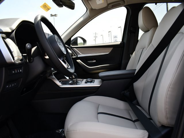 New 2025 MAZDA CX-70 Plug-In Hybrid w/ Premium Pkg image 14