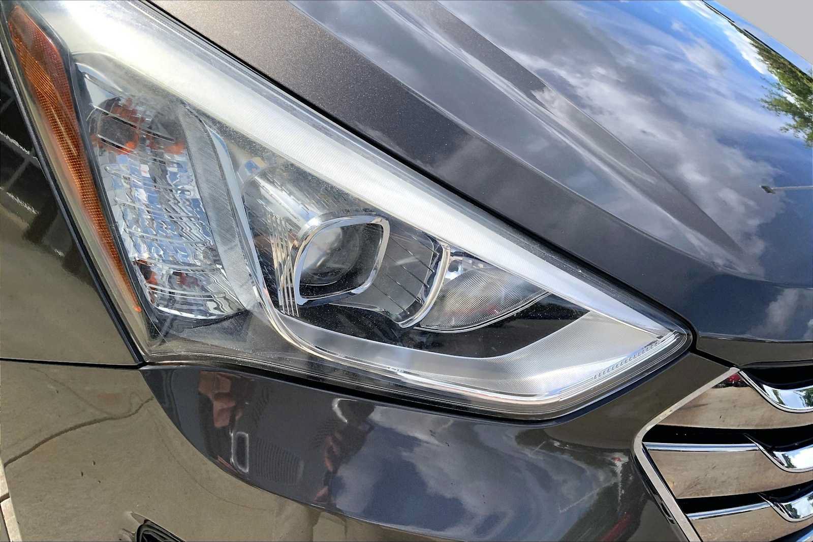 Used 2014 Hyundai Santa Fe Sport w/ Premium Equipment Package 03 AWD/4WD image 26