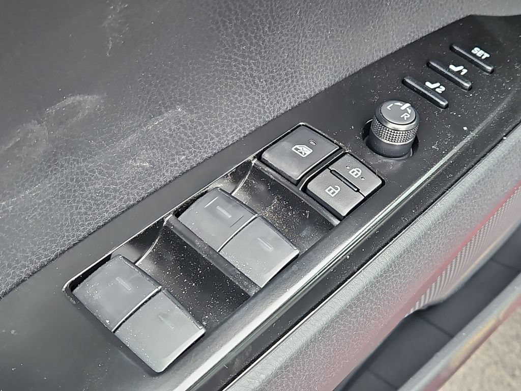New 2026 Toyota Camry Hybrid AWD/4WD image 20