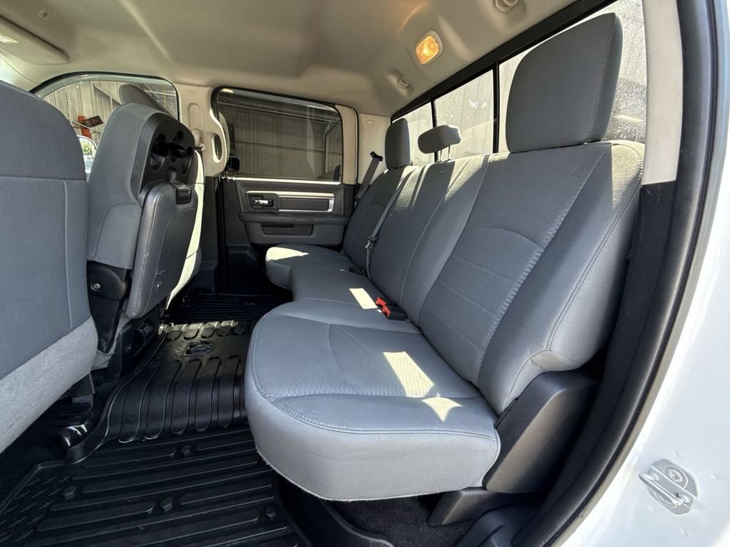 Used 2017 RAM 1500 Classic SLT AWD/4WD image 25