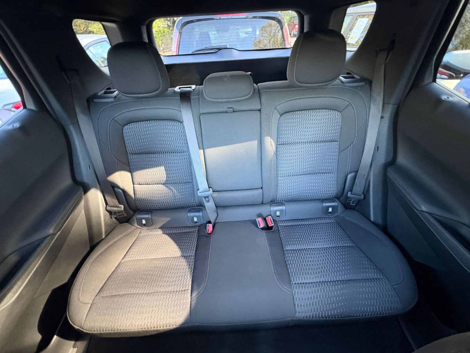 Used 2025 Chevrolet Equinox LT FWD image 36