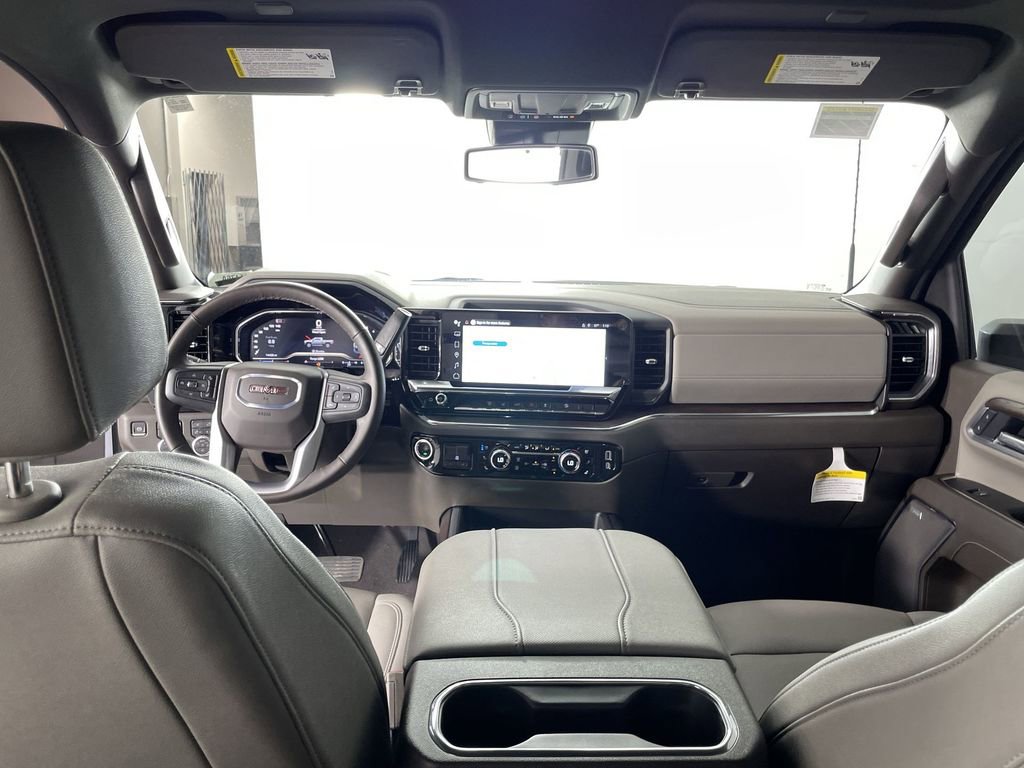 Used 2025 GMC Sierra 2500 SLT w/ SLT Convenience Package image 20