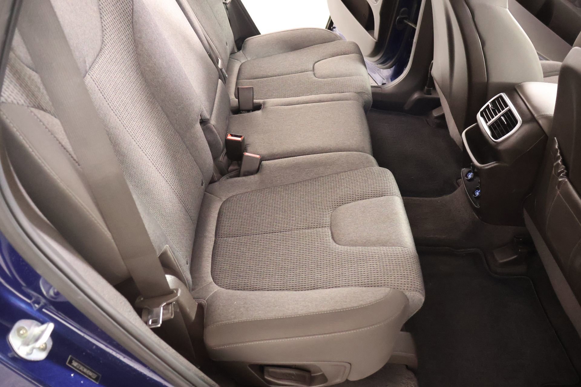 Used 2019 Hyundai Santa Fe SE image 13