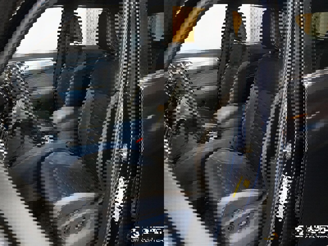 Used 2021 Volkswagen Atlas Cross Sport SEL Premium image 14