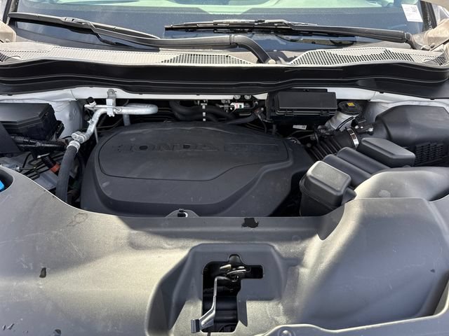 Used 2023 Honda Passport TrailSport image 33
