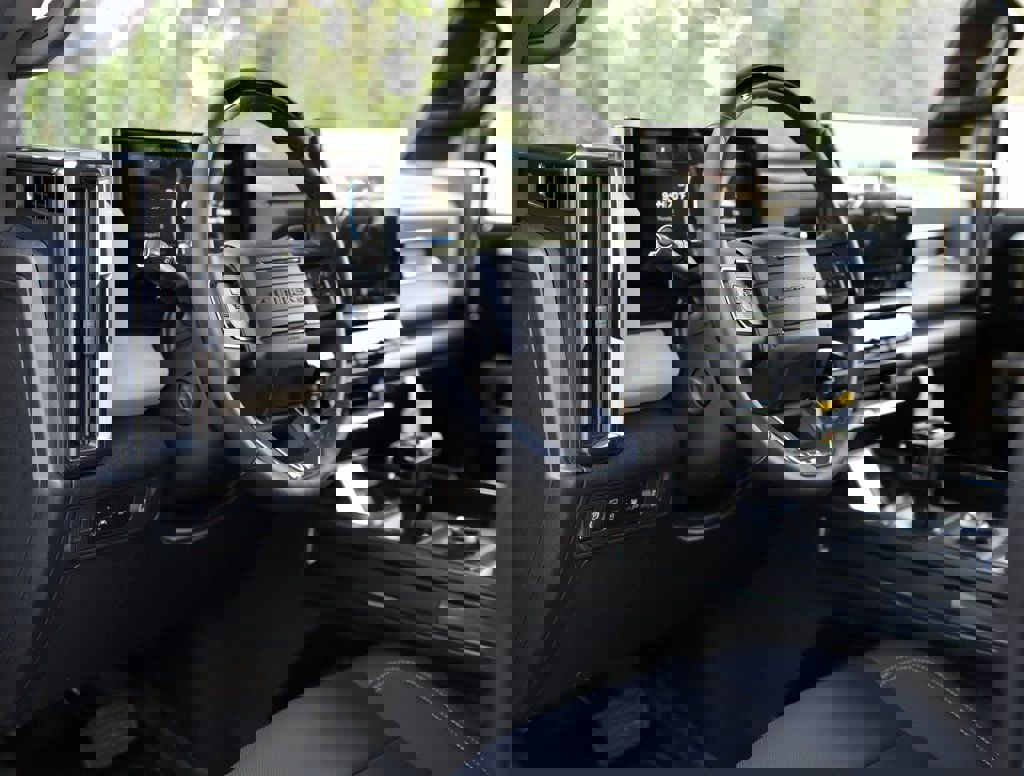 New 2026 GMC Hummer EV SUV image 9