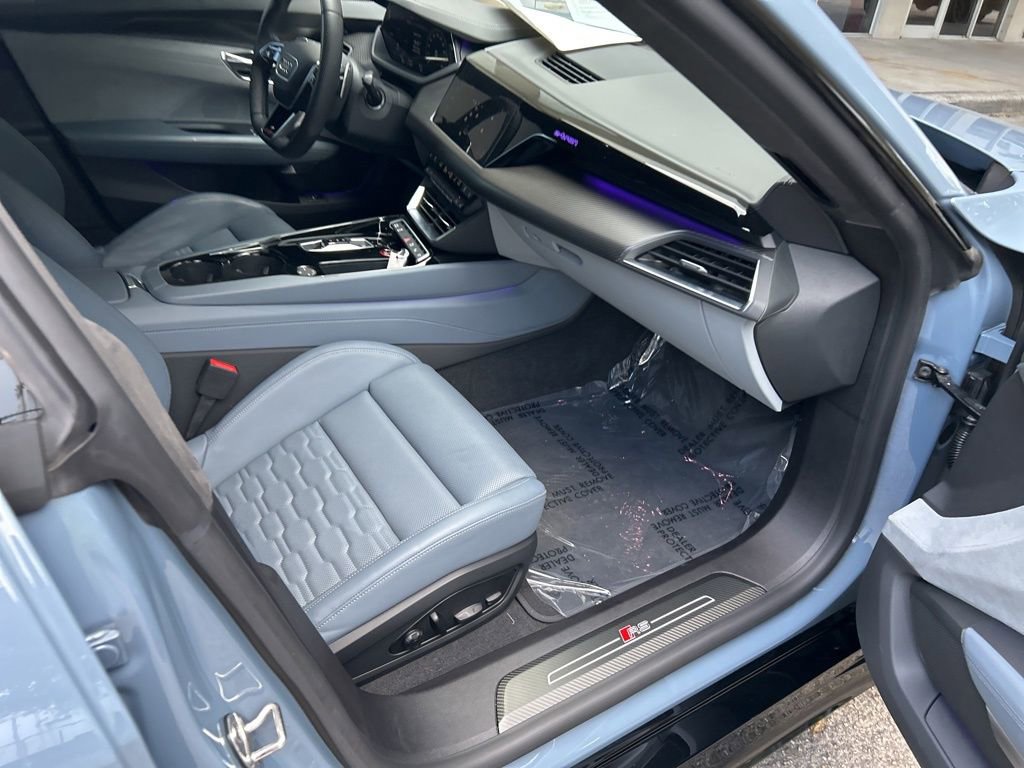 Used 2024 Audi RS e-tron GT w/ Carbon Performance Package image 21