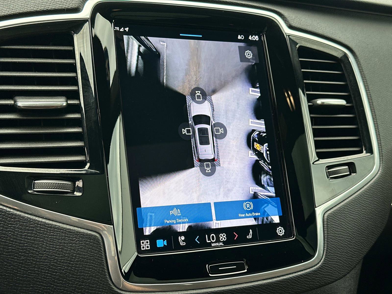 Certified 2024 Volvo XC90 T8 Plus image 13