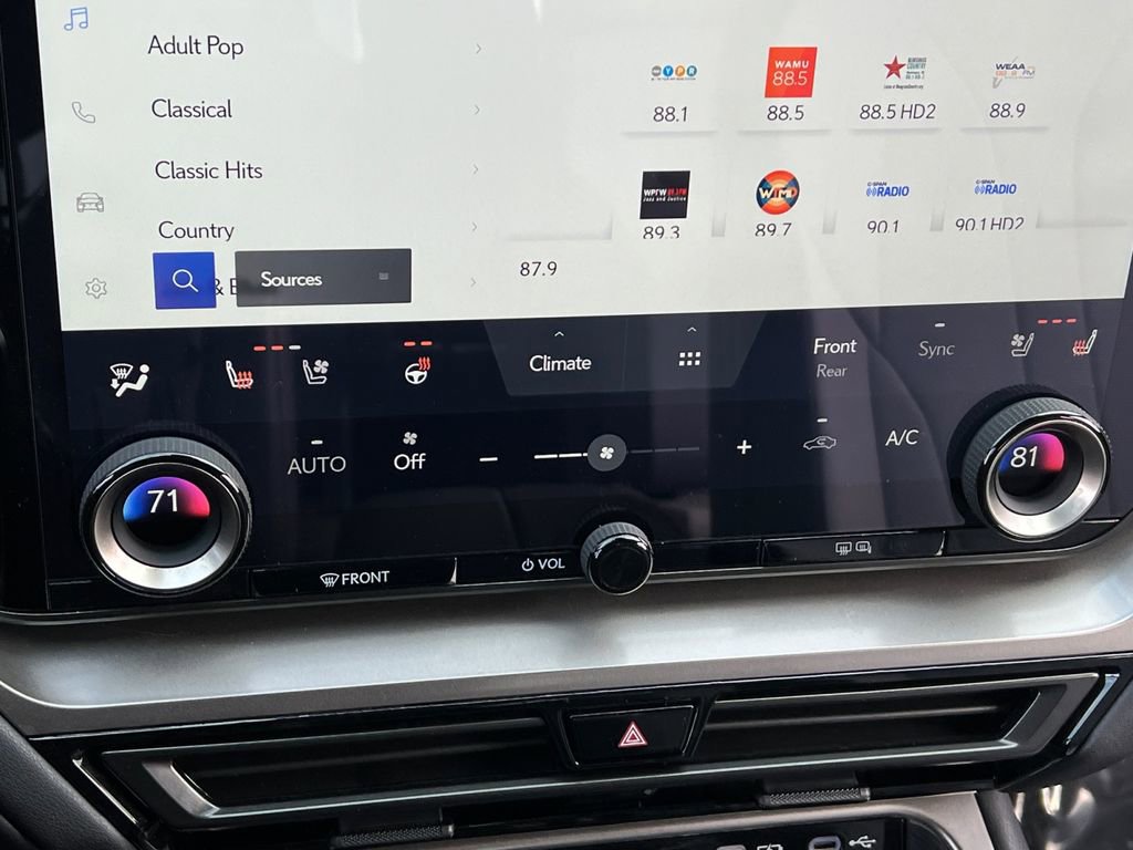 Certified 2026 Lexus TX 500h AWD w/ Technology Package image 23