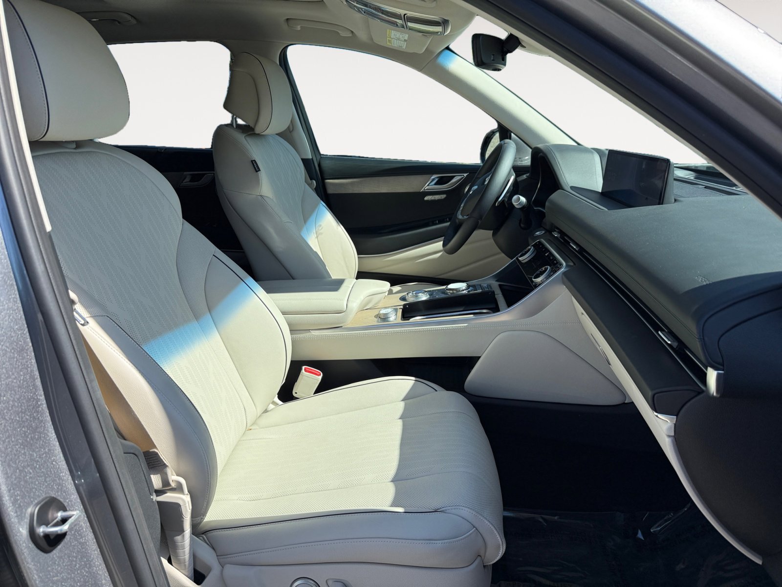 Used 2024 Genesis GV80 3.5T w/ Advanced Package image 19