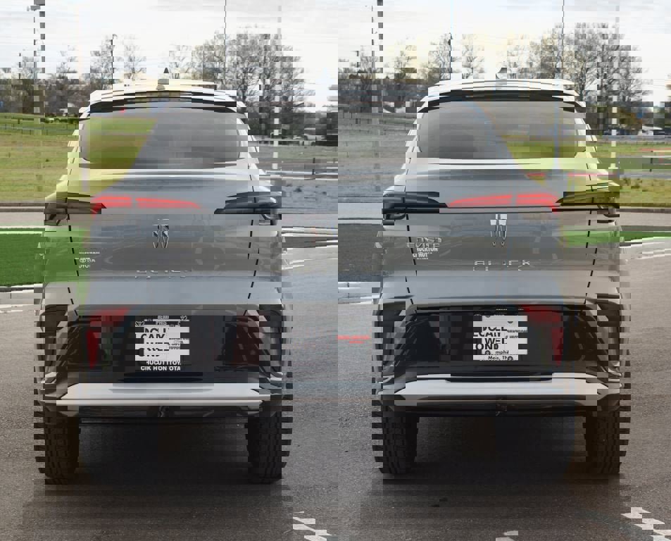 Used 2025 Buick Envista Sport Touring w/ Convenience I Package image 3