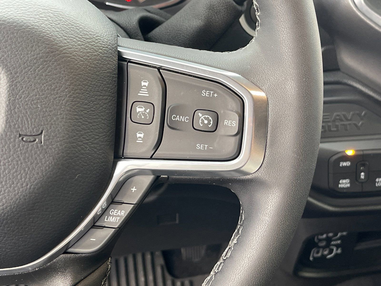 Used 2025 RAM 2500 Laramie image 27