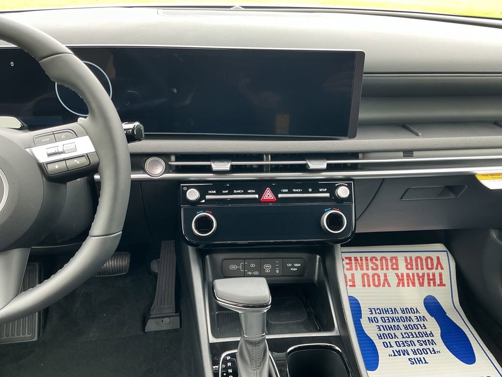 New 2026 Hyundai Santa Cruz Limited image 17