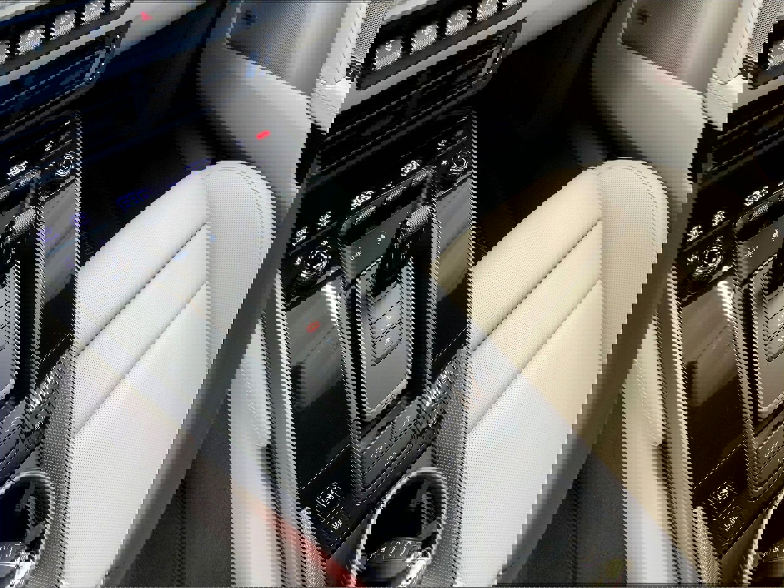 Used 2023 Porsche 911 Carrera 4S image 18