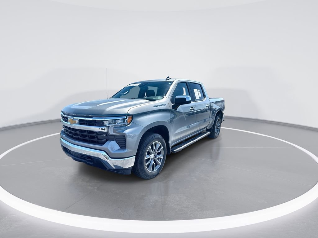 Used 2023 Chevrolet Silverado 1500 LT AWD/4WD image 4