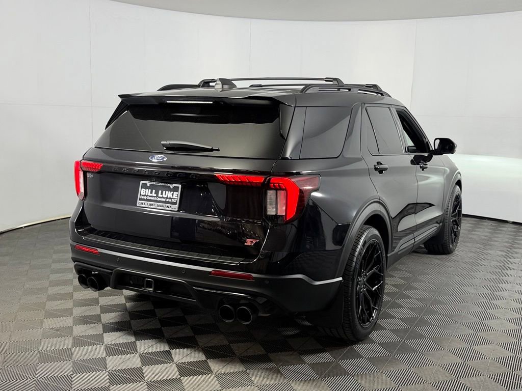 Used 2025 Ford Explorer ST AWD/4WD image 8
