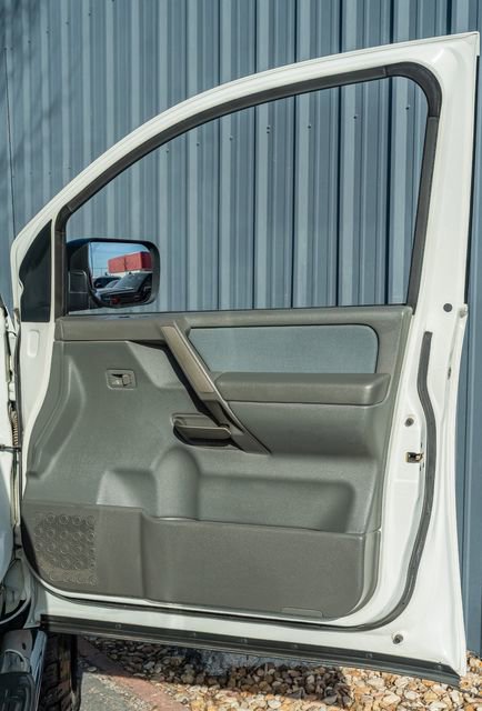 Used 2006 Nissan Titan XE w/ (W04) Preferred Pkg image 40