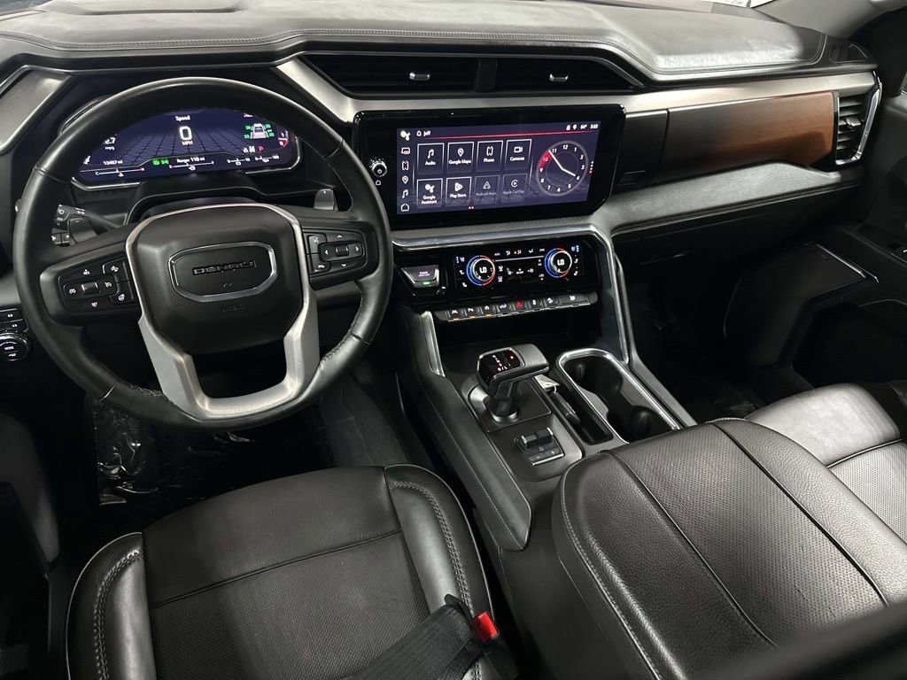 Used 2024 GMC Sierra 1500 Denali w/ Denali Reserve Package AWD/4WD image 13