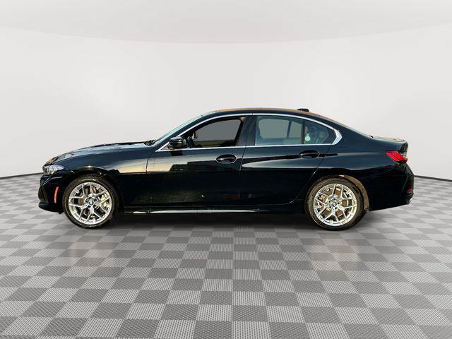 Used 2026 BMW 330i xDrive Sedan AWD/4WD image 5