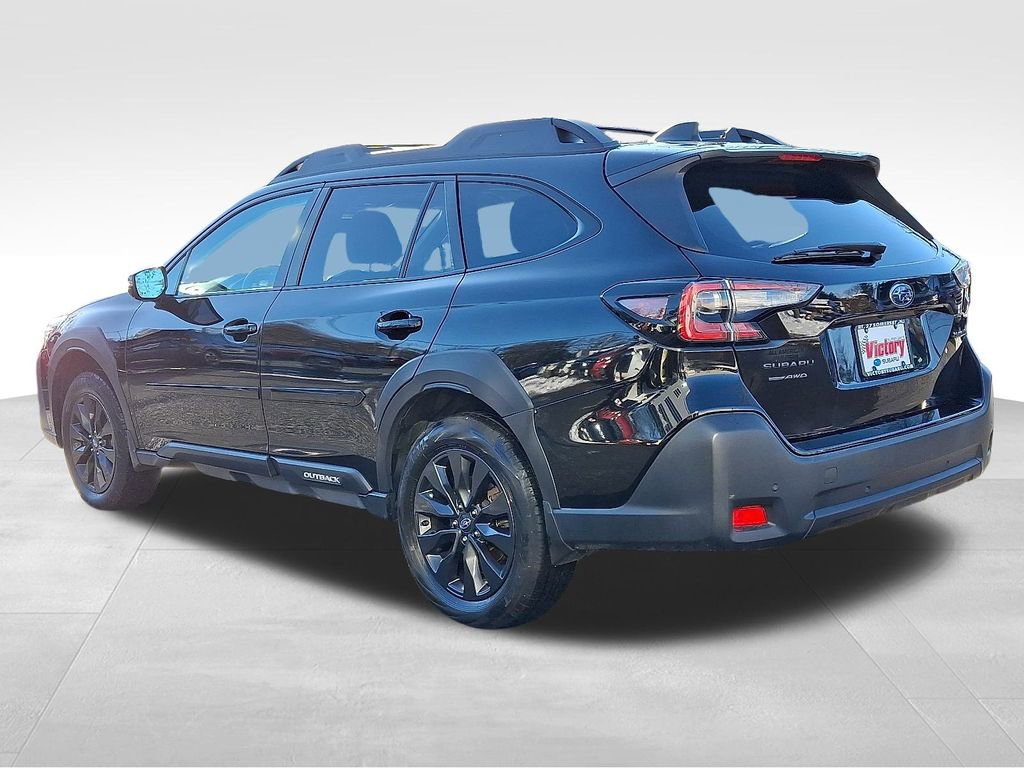 Used 2023 Subaru Outback Onyx Edition image 4
