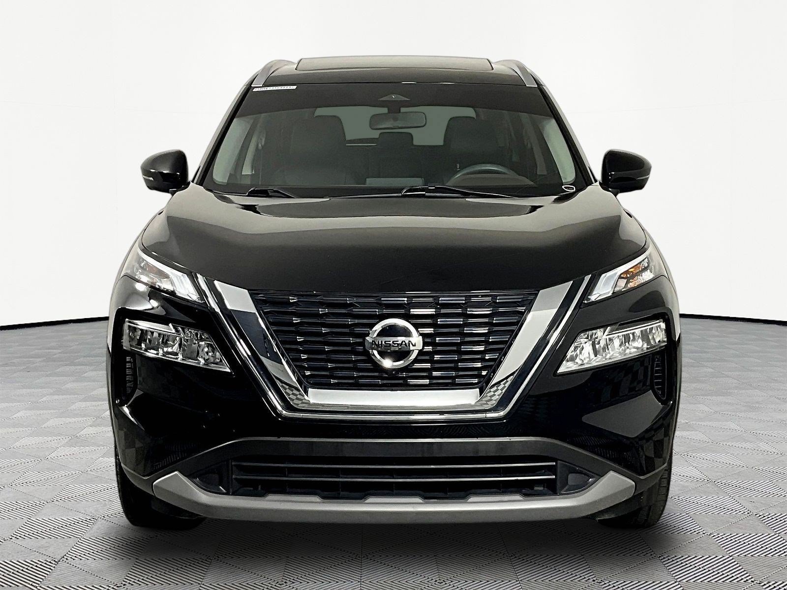 Certified 2021 Nissan Rogue SV w/ Premium Package AWD/4WD image 2