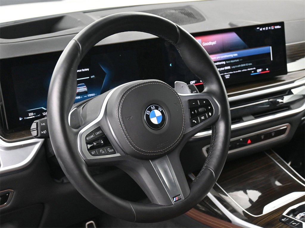 Used 2023 BMW X7 xDrive40i w/ Executive Package image 10