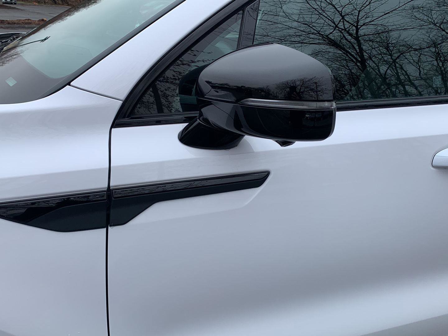 Used 2025 Kia Sorento SX Prestige image 13