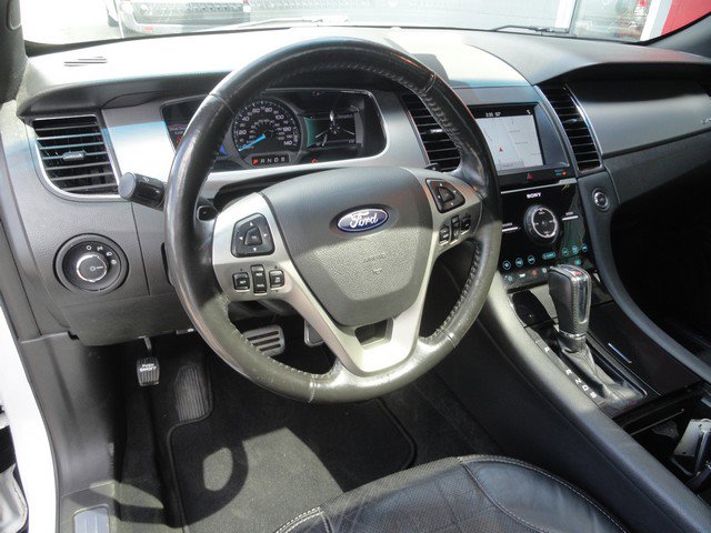 Used 2016 Ford Taurus SHO w/ Equipment Group 401A AWD/4WD image 10