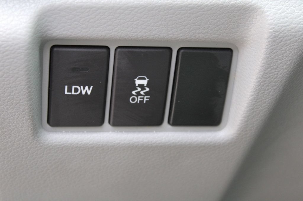 Used 2014 Acura MDX w/ Technology Package FWD image 31