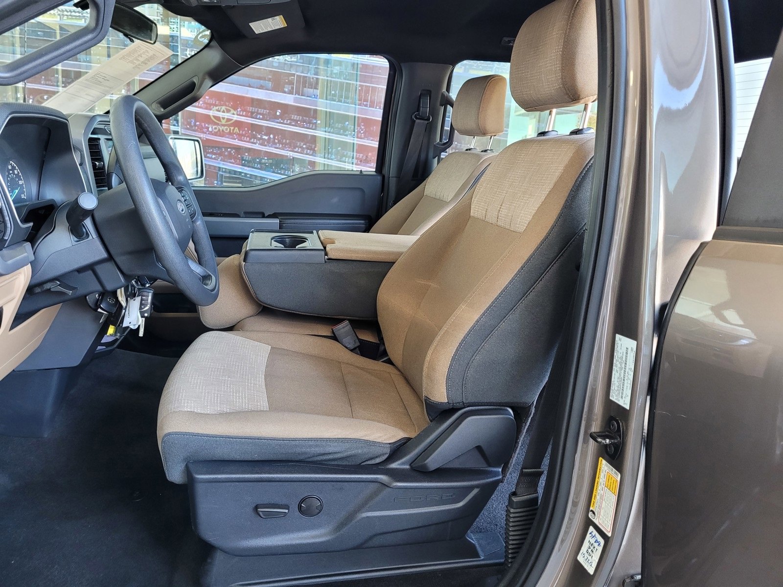 Used 2023 Ford F150 XLT image 13