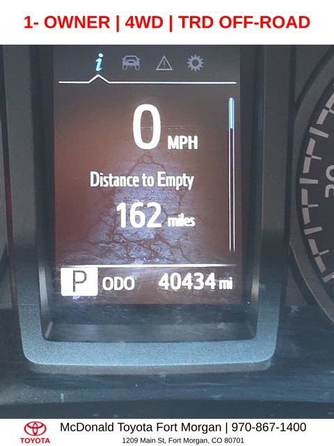 Used 2022 Toyota Tacoma TRD Off-Road image 8
