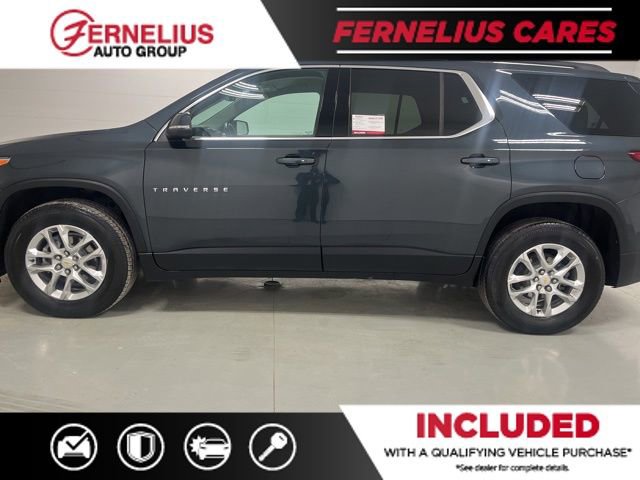 Used 2021 Chevrolet Traverse LT image 4