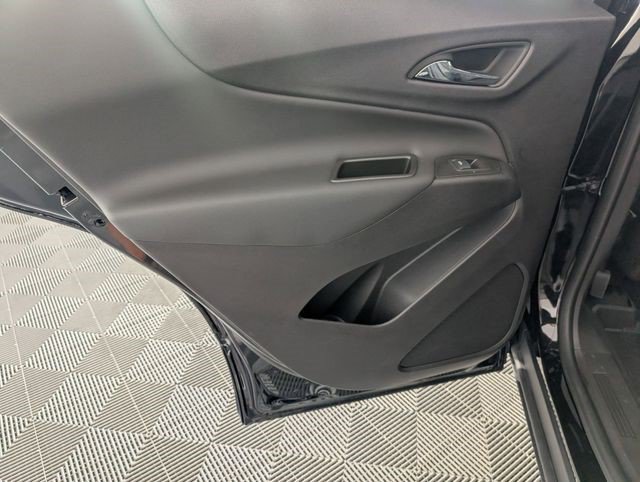 Used 2024 Chevrolet Equinox LT w/ LPO, Floor Liner Package FWD image 28