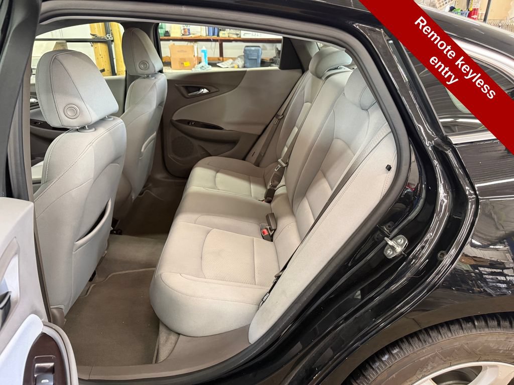 Used 2020 Chevrolet Malibu LS FWD image 30