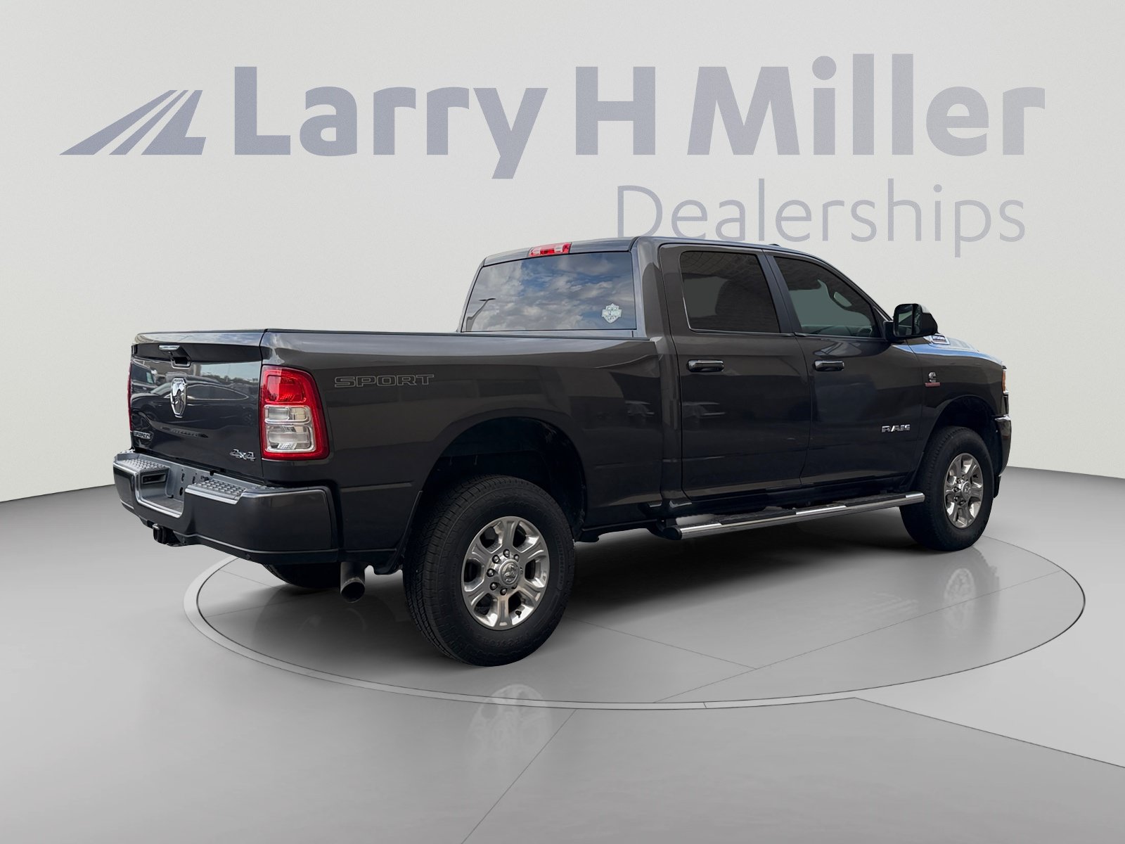 Used 2021 RAM 2500 Big Horn w/ Level 1 Equipment Group AWD/4WD image 5