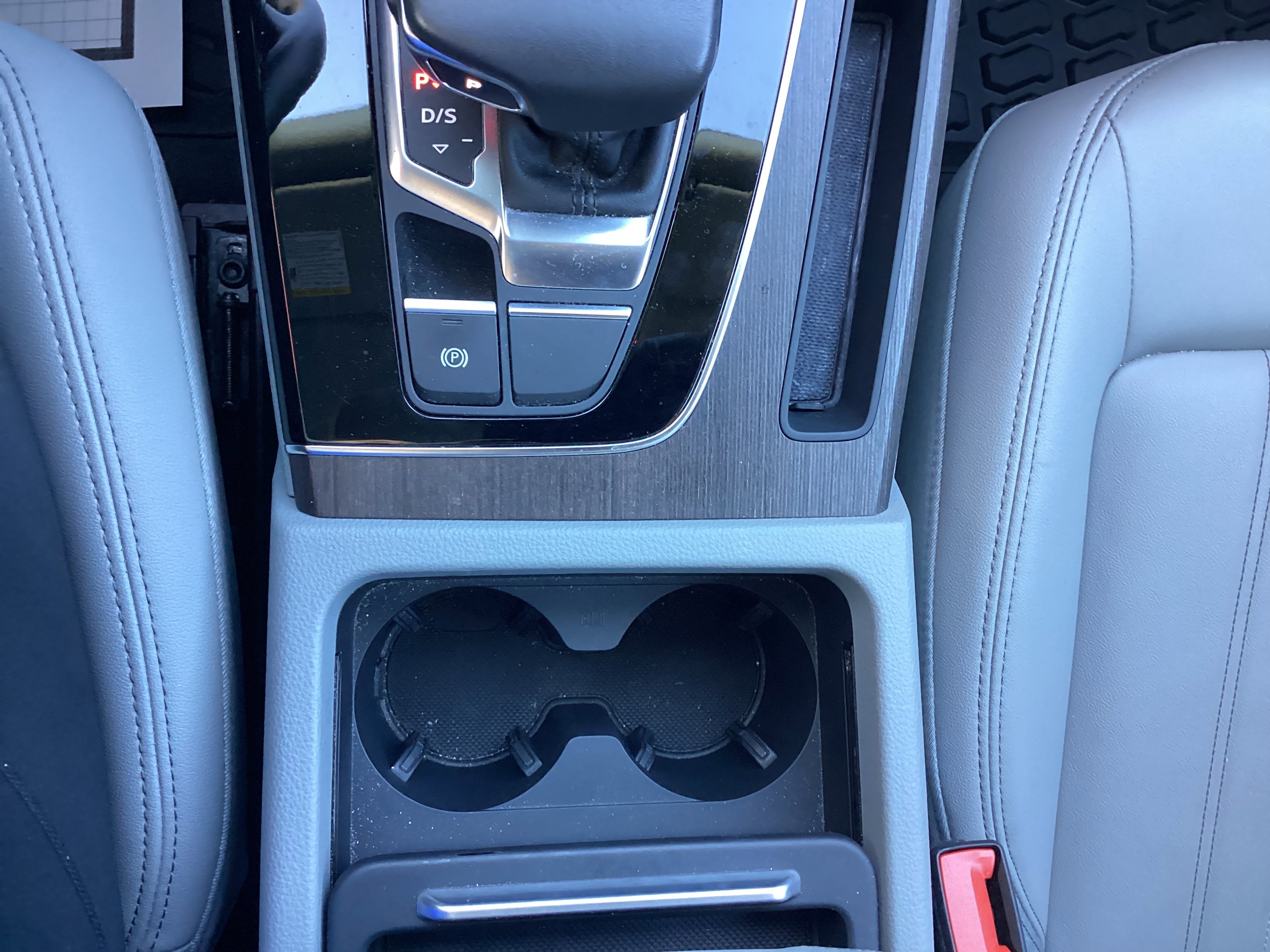 Used 2022 Audi Q5 2.0T Premium image 31