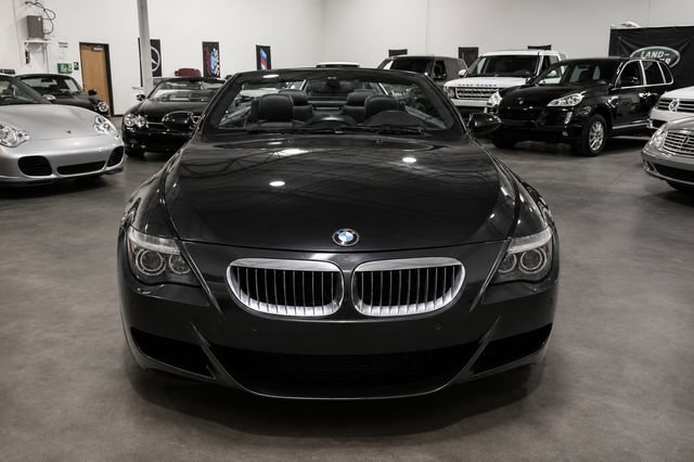 Used 2007 BMW M6 Convertible RWD image 3